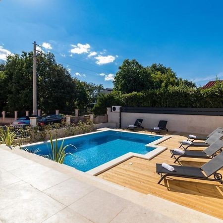 Villa Munat Ližnjan Exteriör bild
