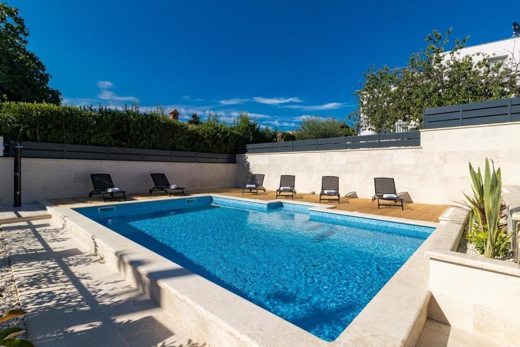 Villa Munat Ližnjan Exteriör bild