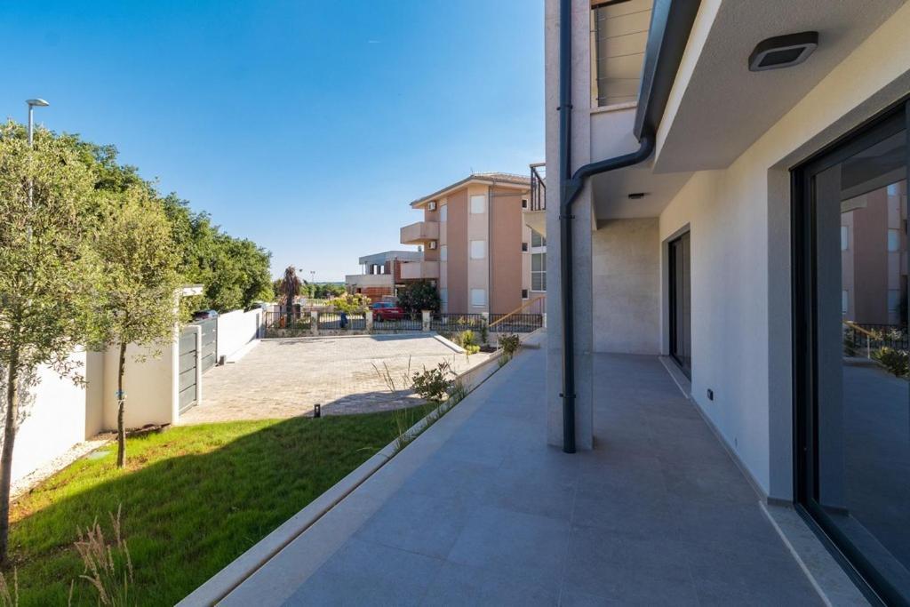 Villa Munat Ližnjan Exteriör bild