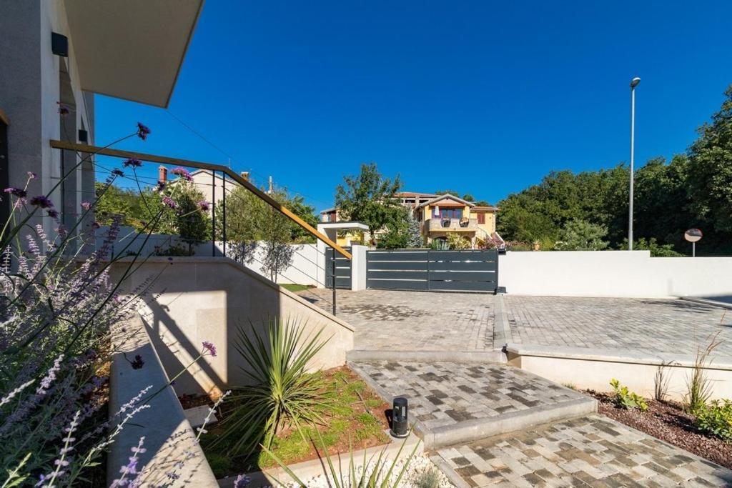 Villa Munat Ližnjan Exteriör bild