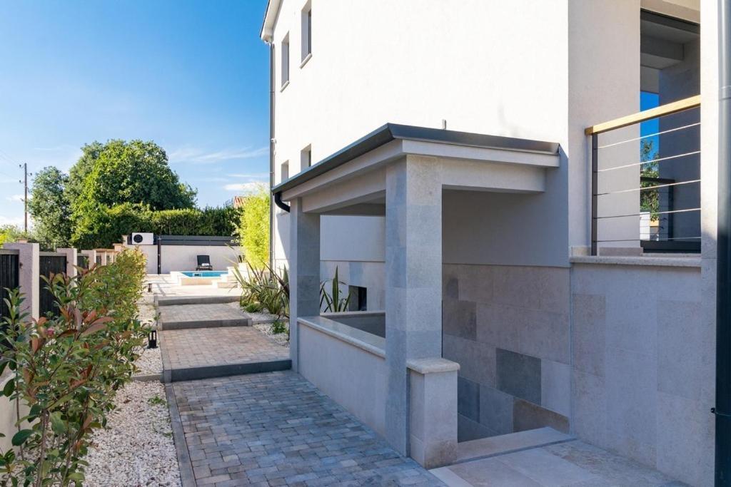 Villa Munat Ližnjan Exteriör bild